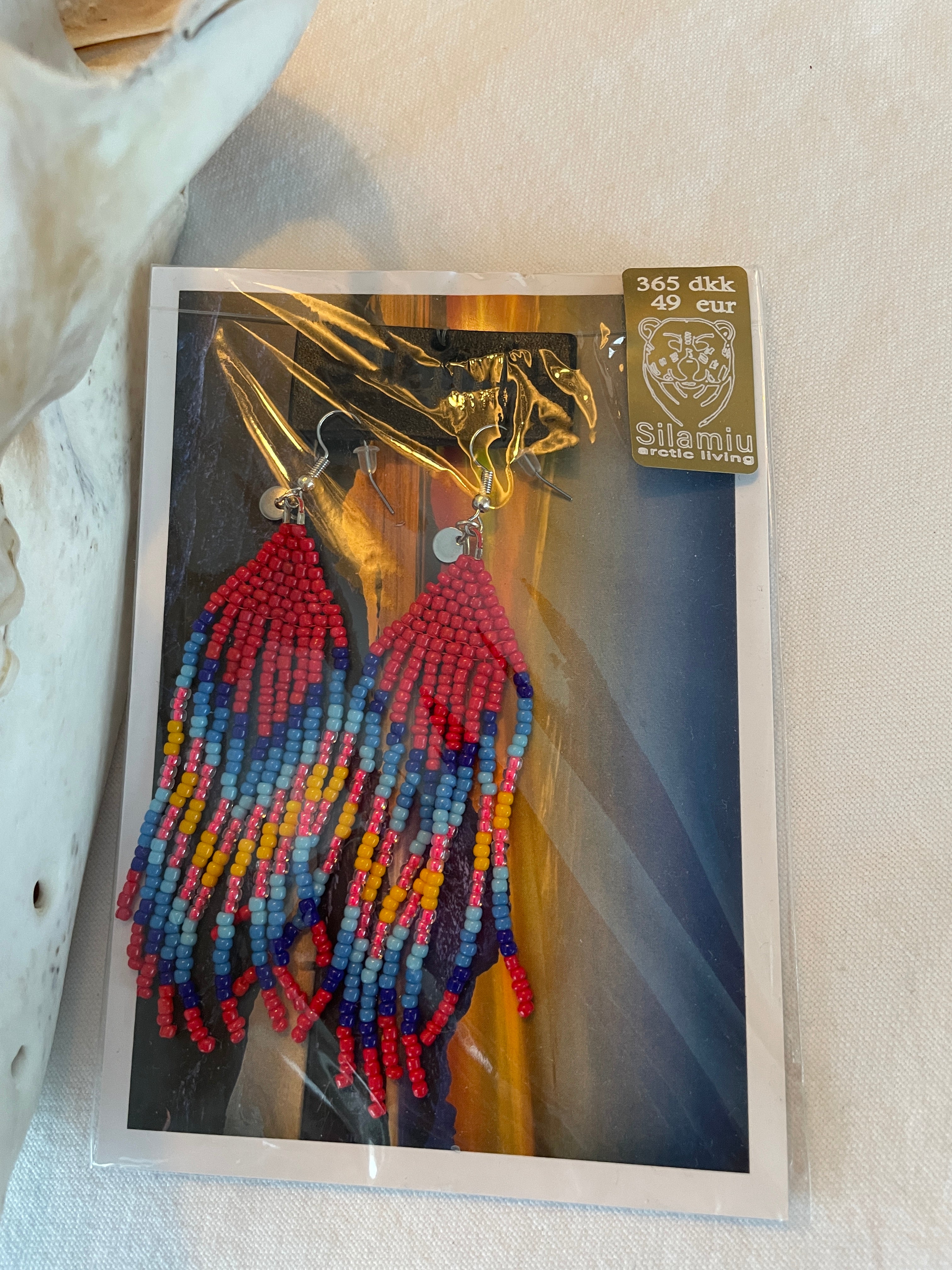 Arctic Feather Fringe, red