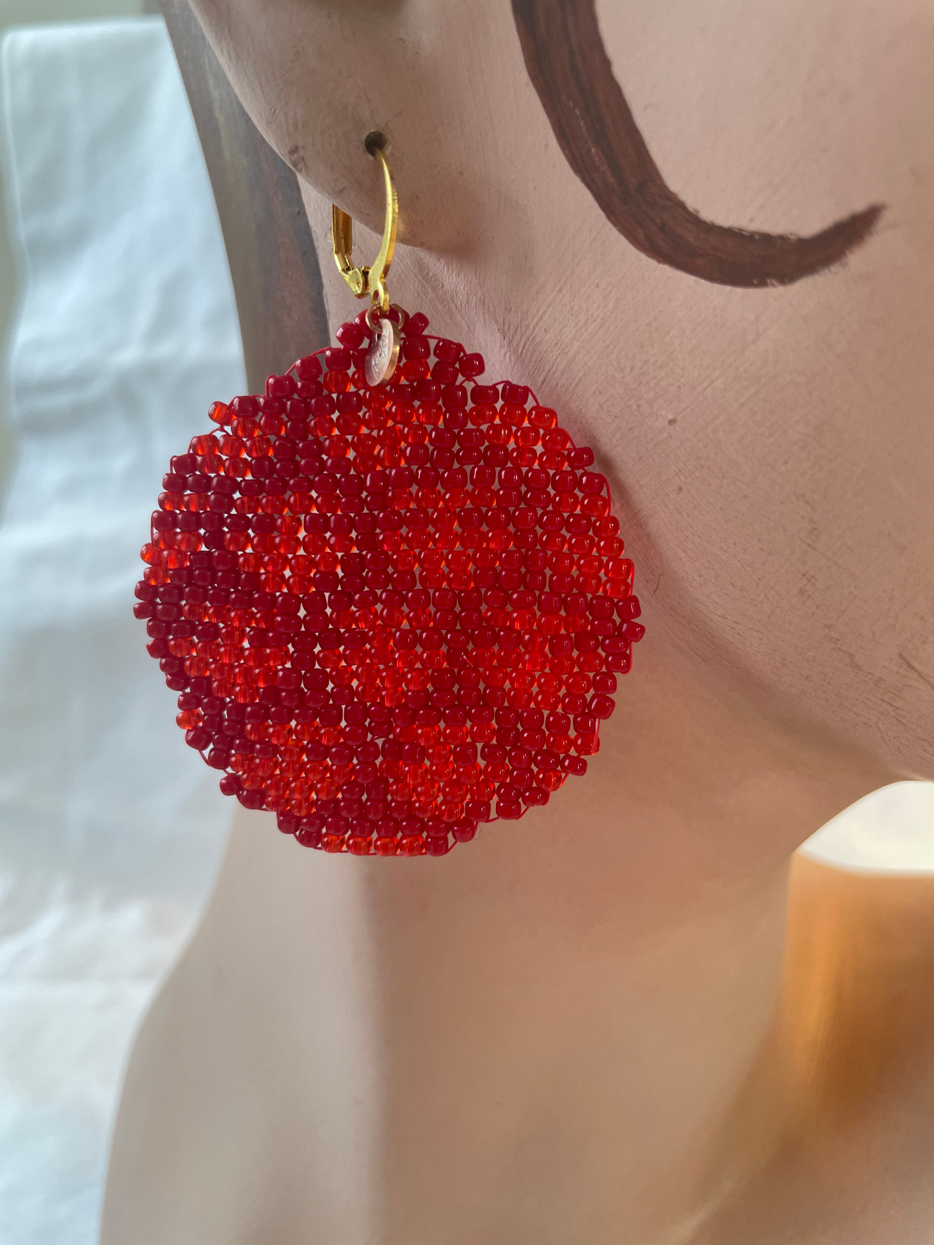 Ulo, the female planet - red
