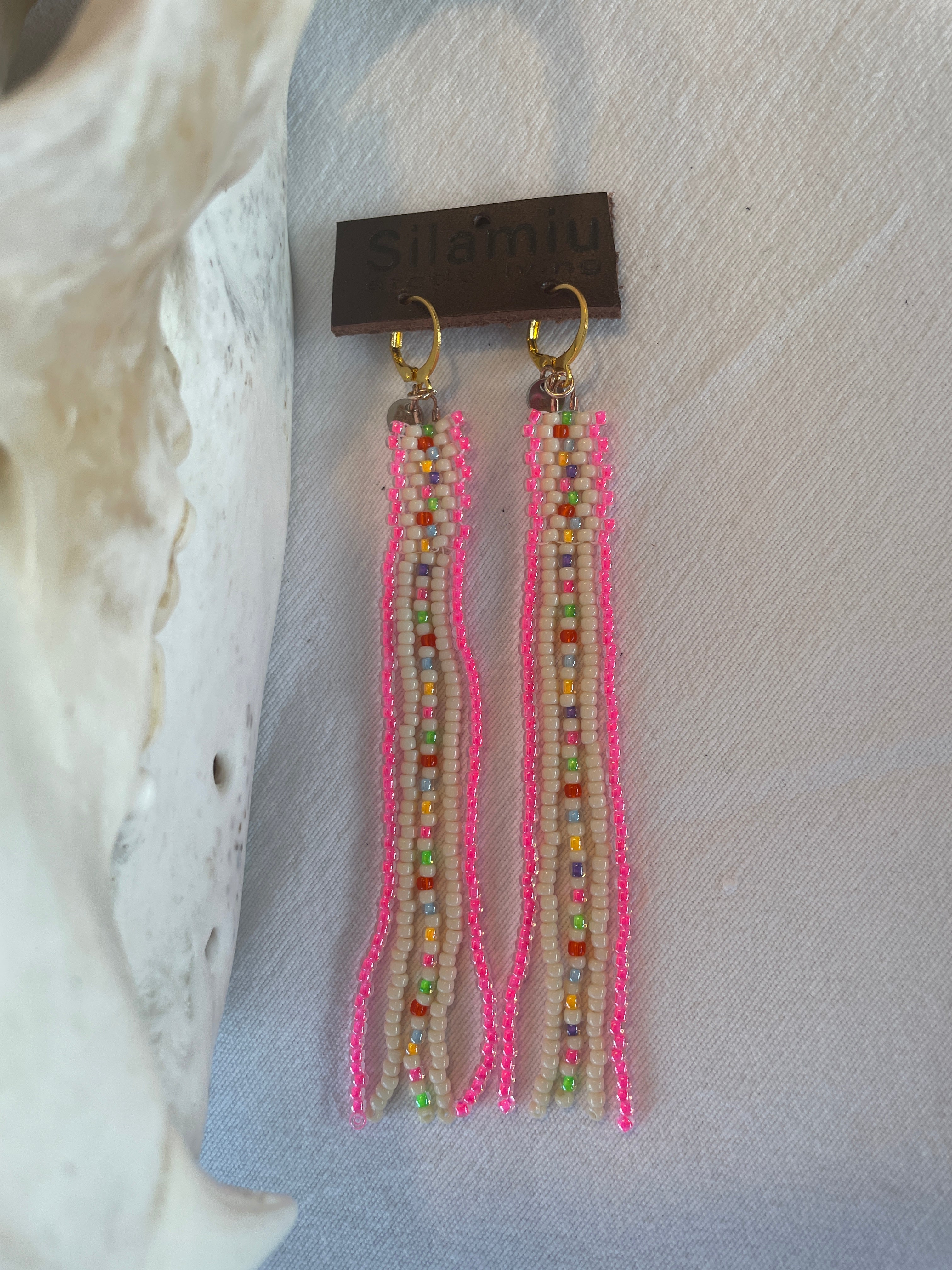 Avittat, pink narrow