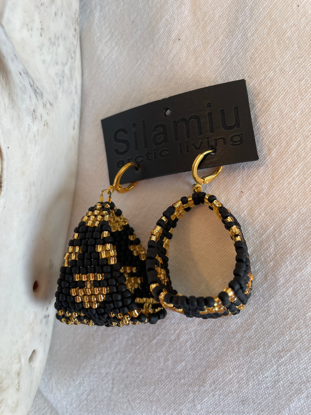 Arctic Ulo hoops, black and gold