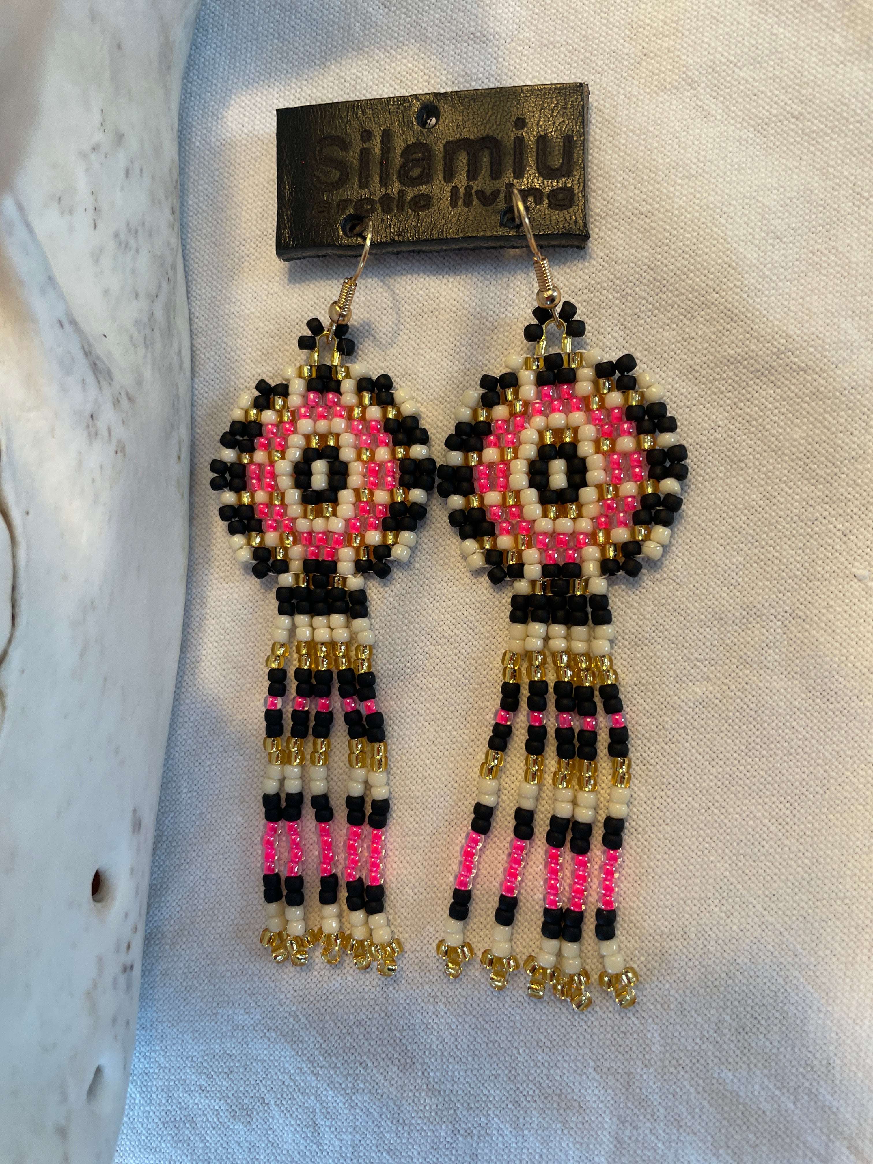 Nunaga, my land - pink