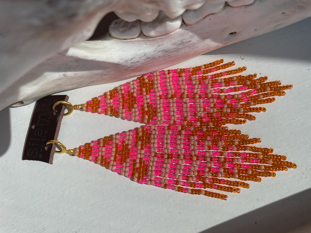 Ulo stripe fringes.
